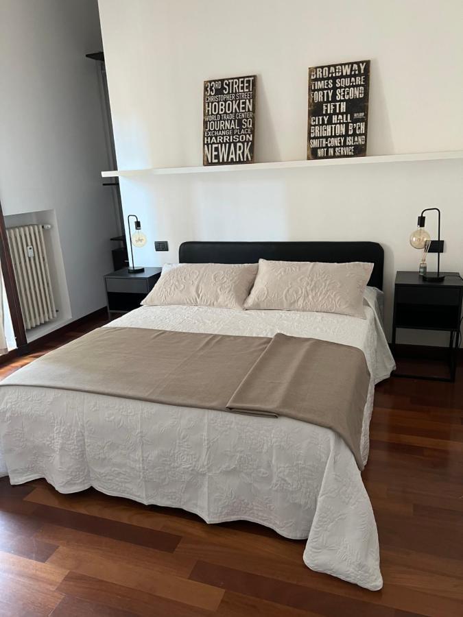 Rebecca'S Milano Collection: Repubblica Apartment Екстериор снимка