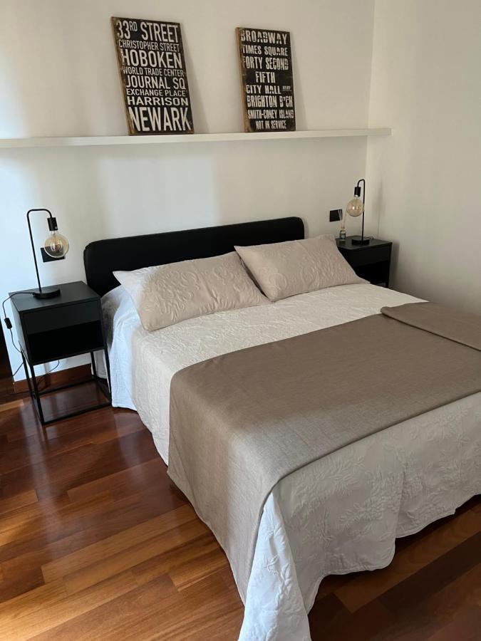 Rebecca'S Milano Collection: Repubblica Apartment Екстериор снимка